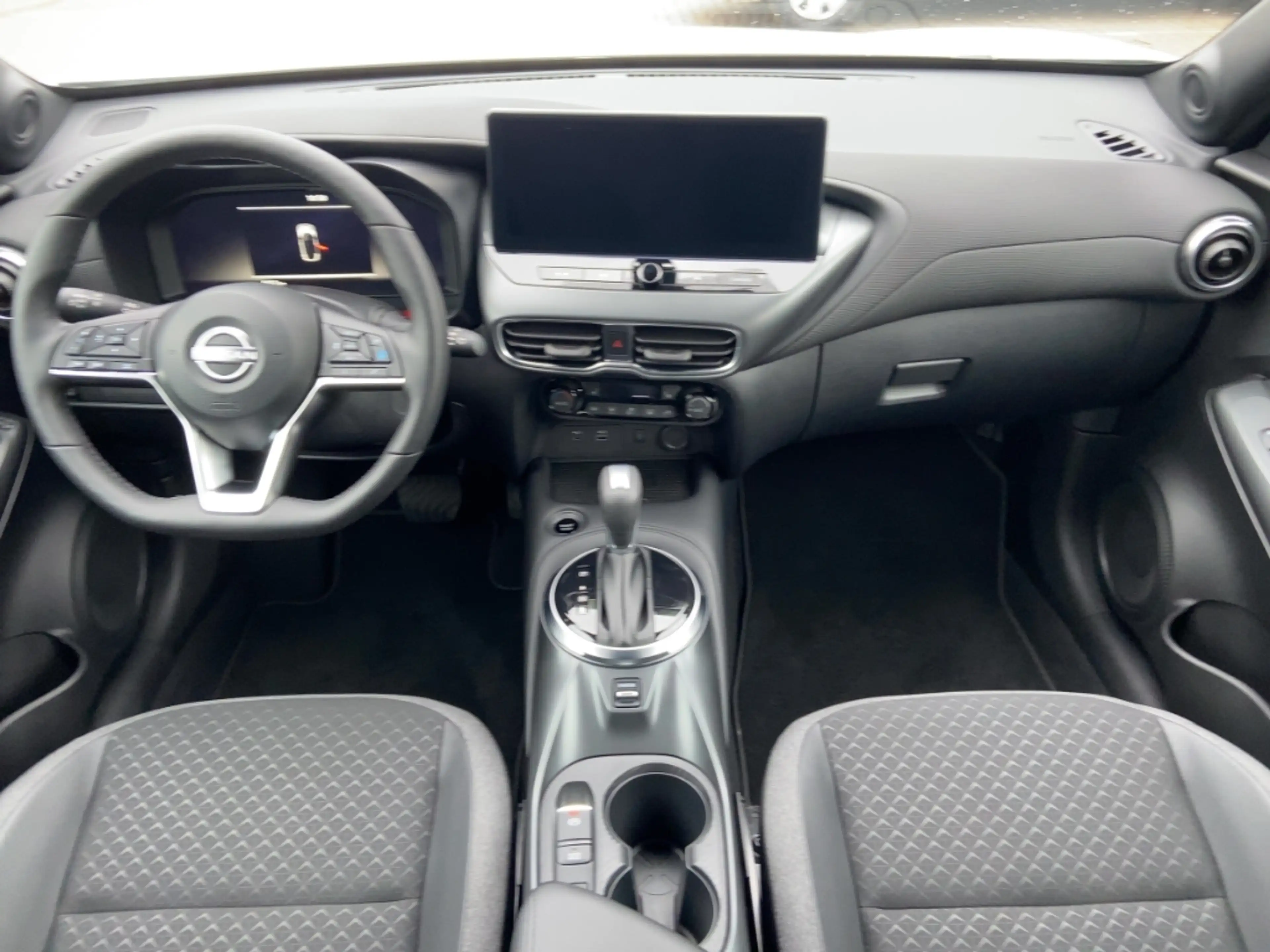 Nissan Juke N-CONNECTA 143PS Automatik NAVI/360°/PRO PILOT/WIN — photo 8