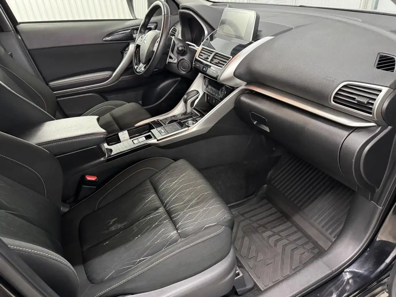 Mitsubishi Eclipse Cross photo Mitsubishi Eclipse Cross