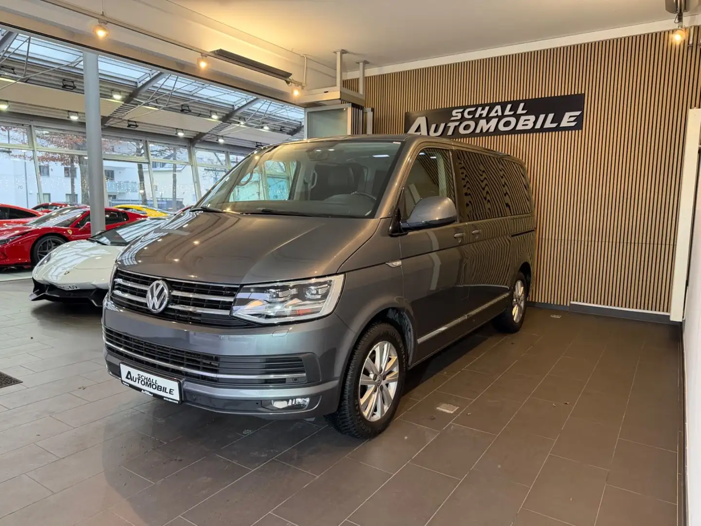 Volkswagen T6 Multivan Highline *LED/STANDHEIZUNG/PDC/SHZ* Grau - 1