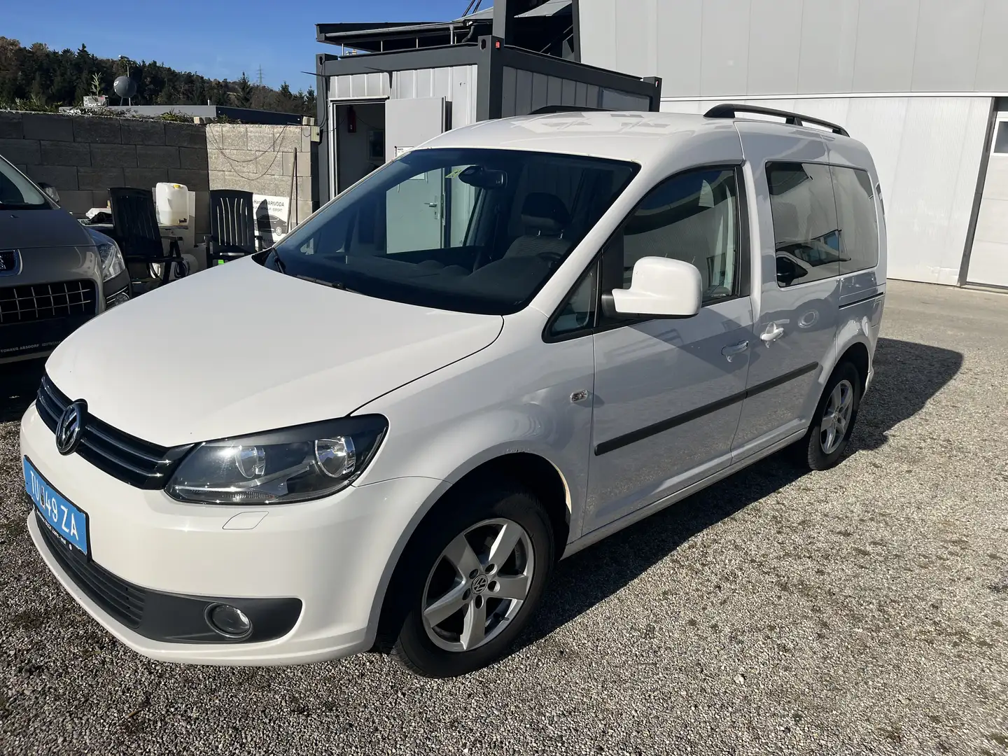 Volkswagen Caddy comfort line - 1