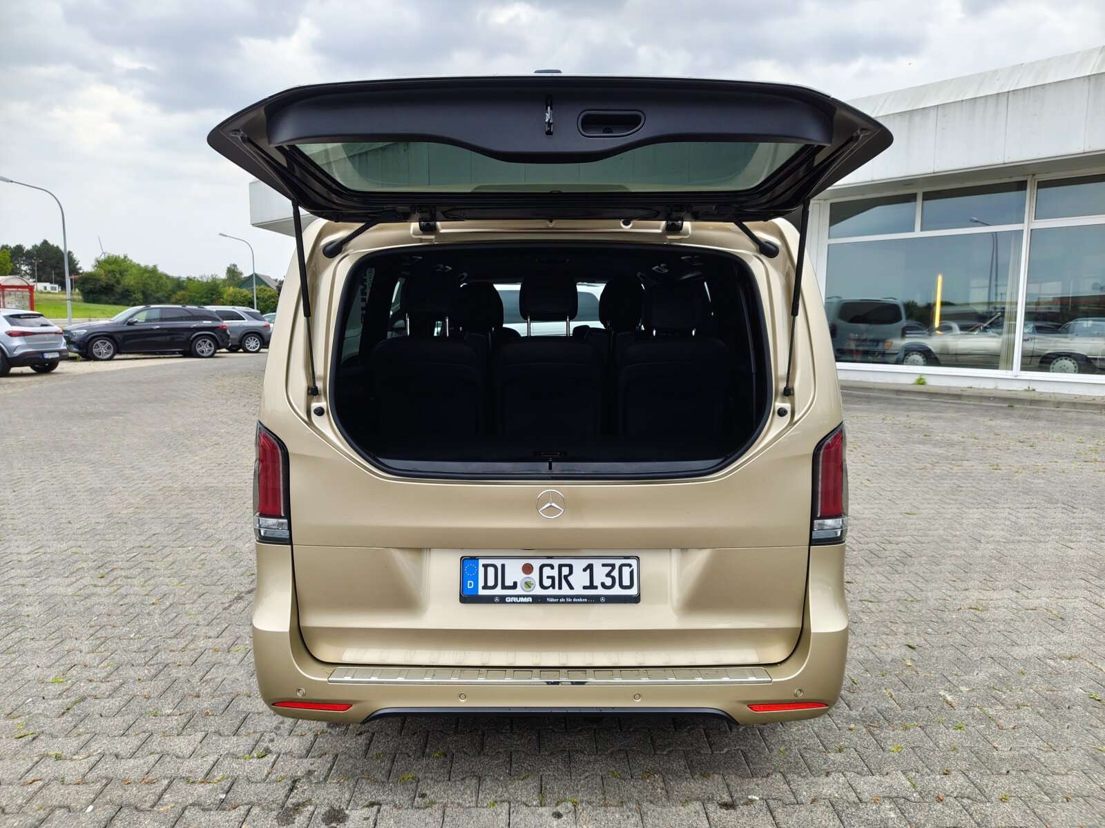 Mercedes-Benz V 300