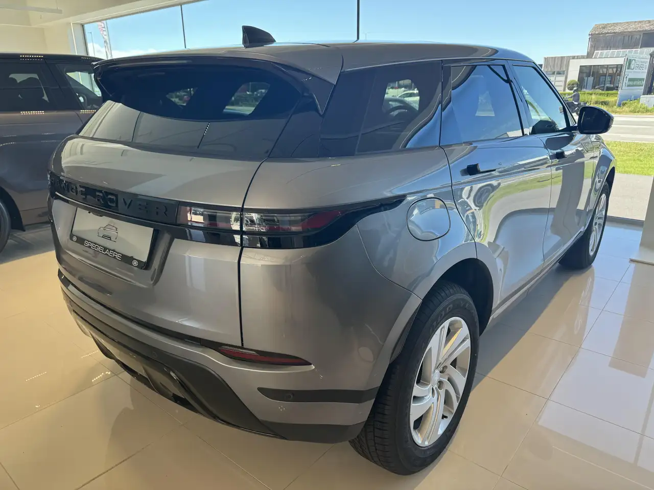 Land Rover Range Rover Evoque 2026