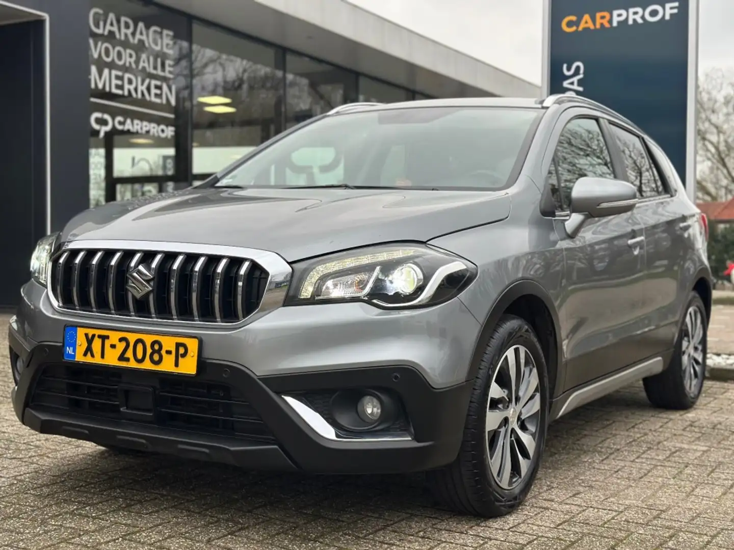 Suzuki SX4 S-Cross 1.0 Boosterjet High Executive '' Infotainmentsyste Gris - 1