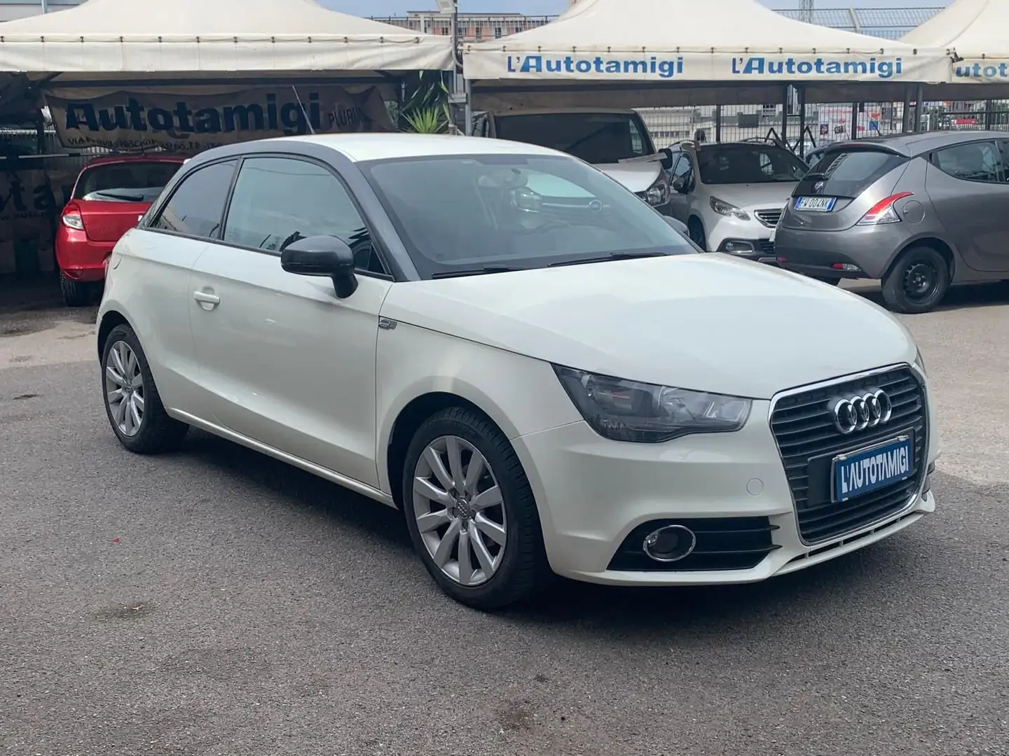 Audi A1 A1 1.6 TDI S tronic Ambition Blanco - 1