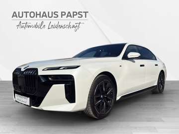 *** xDrive60 *** 7 PAKETE *** NP 165.500 *** -44%