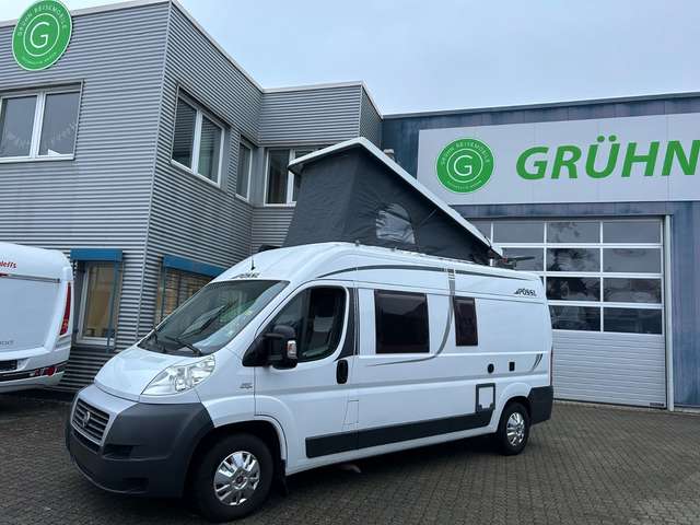 Imagine Pössl 2Win Aufstelldach /Solar/TV/Markise/1.Hand/148PS