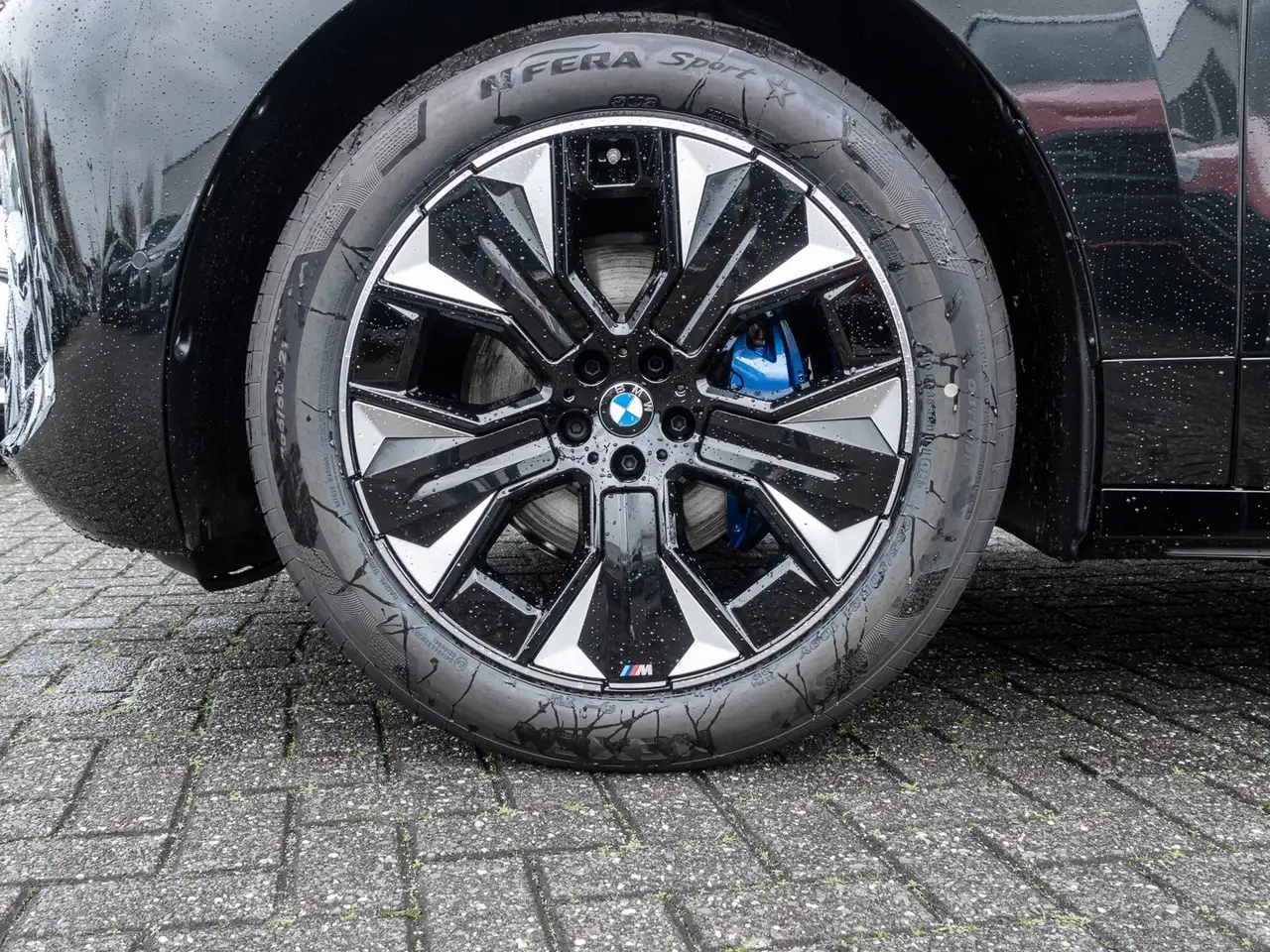 BMW iX xDrive45 0,25% Dienstwagenversteuerung 3
