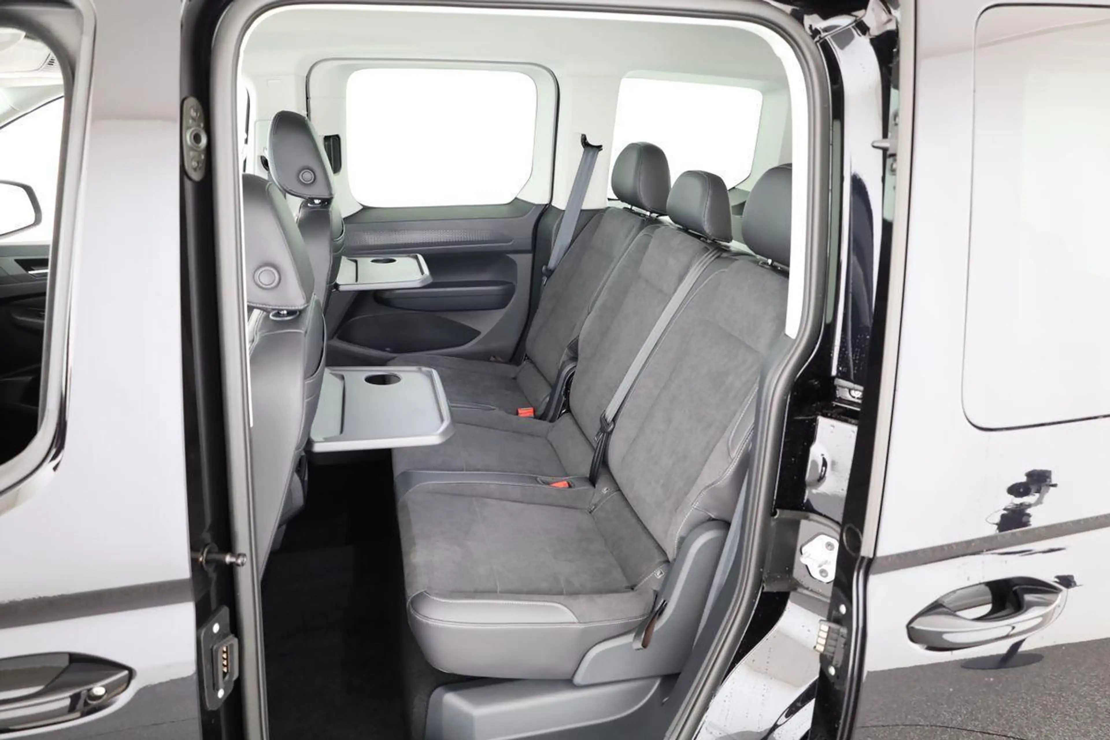 Volkswagen Caddy Life eHybrid 1.5 Life, AHK, Navi, Side, FS-behe... — photo 10