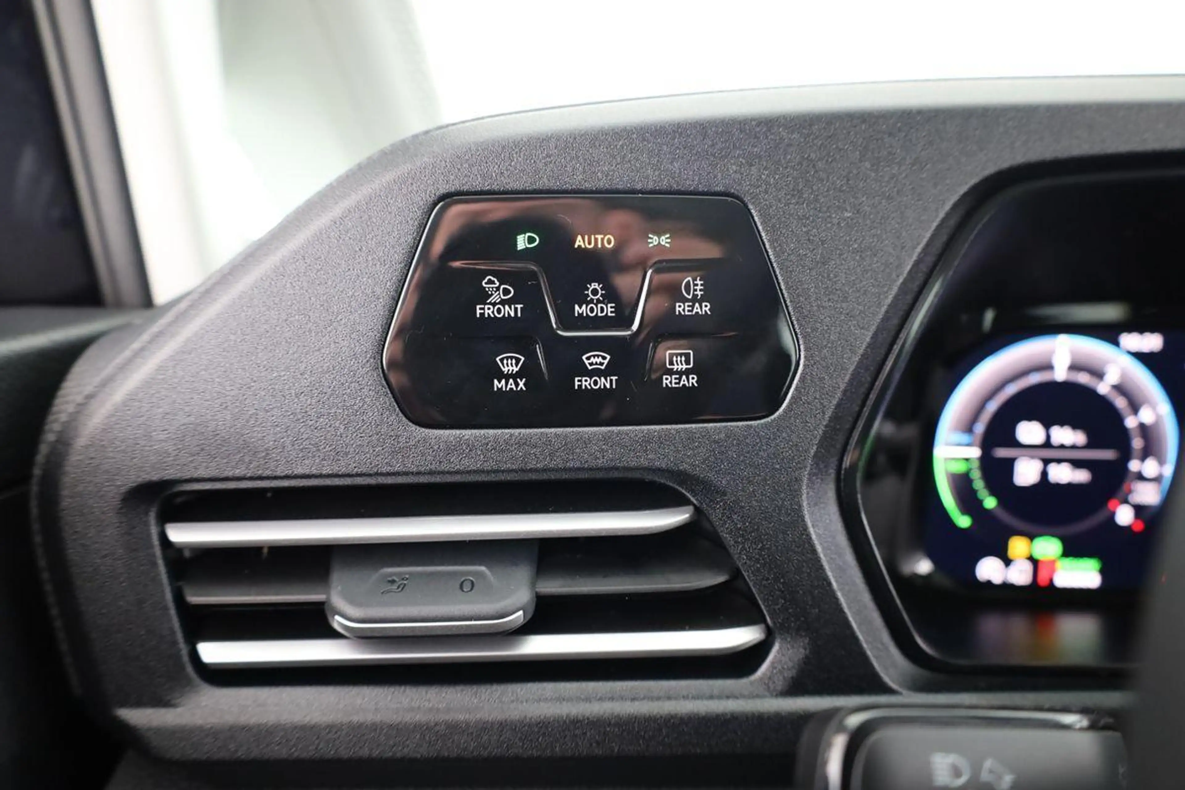 Volkswagen Caddy Life eHybrid 1.5 Life, AHK, Navi, Side, FS-behe... — photo 8