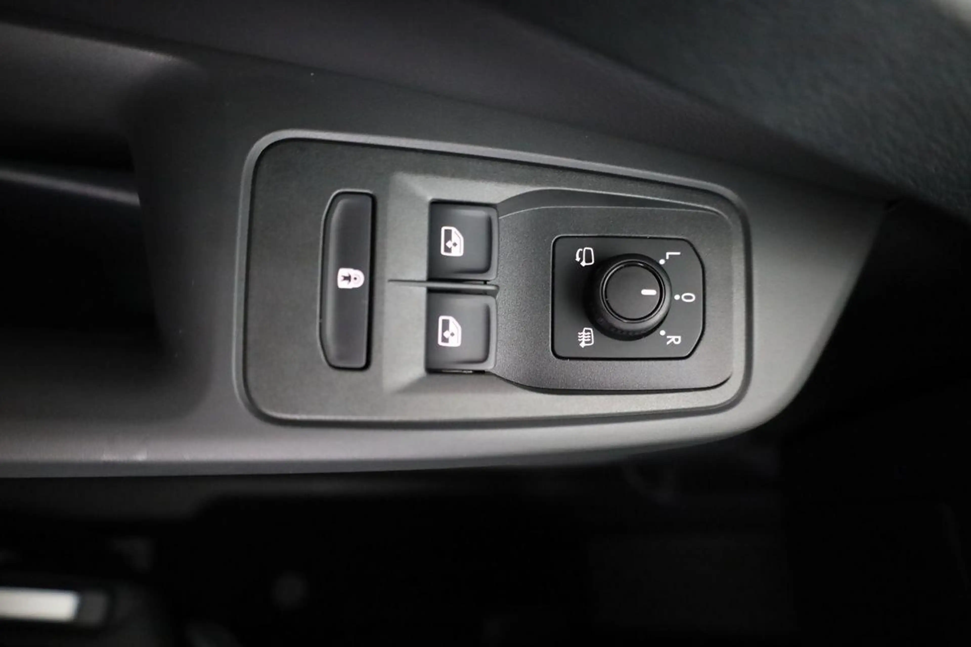 Volkswagen Caddy Life eHybrid 1.5 Life, AHK, Navi, Side, FS-behe... — photo 7