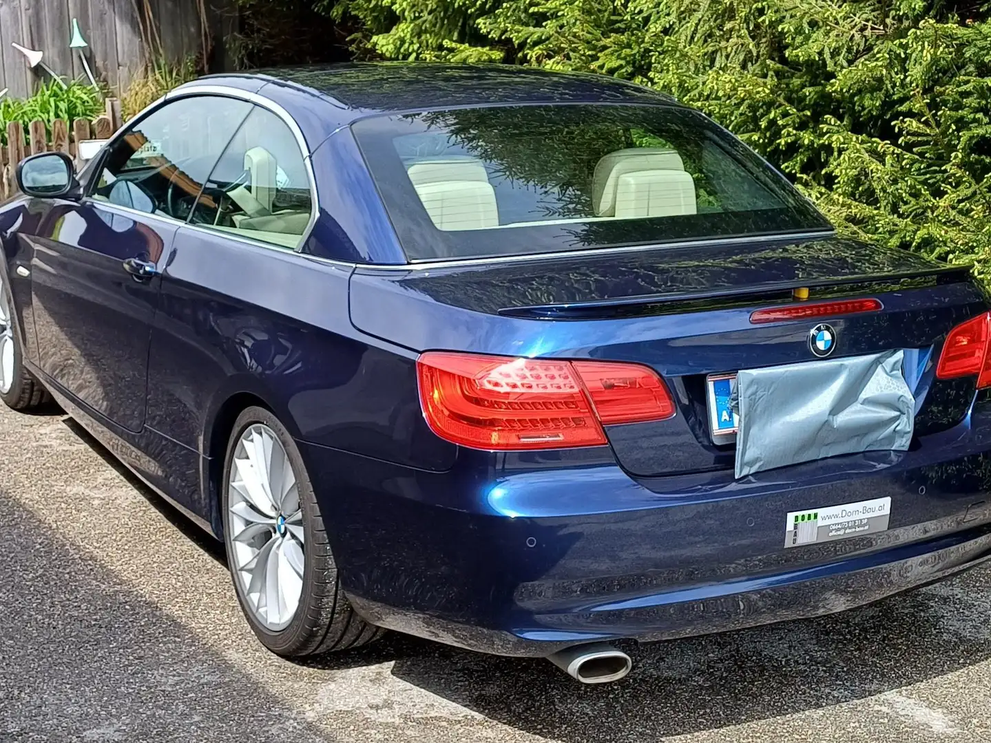 BMW 320 320d Cabrio Österreich-Paket Blau - 2