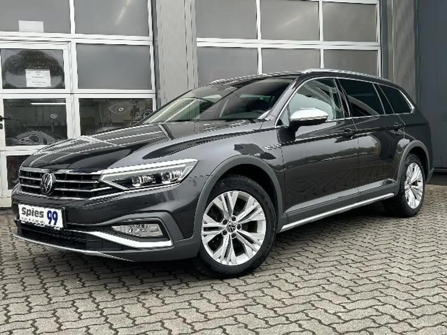 Volkswagen Passat Alltrack Matrix AHK Standhzg. Massage ACC Grau - 1