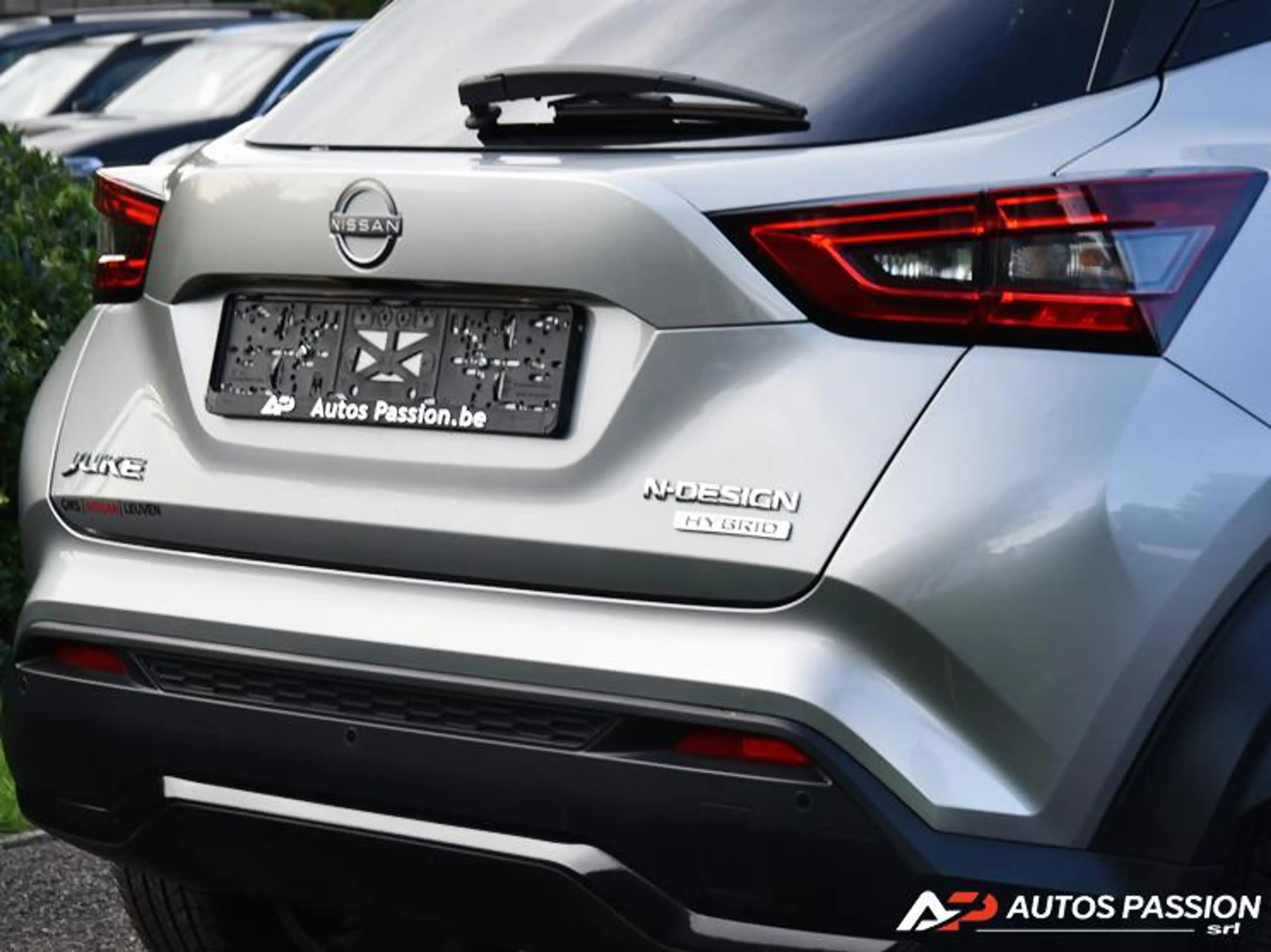 Nissan Juke 1.6 HYBRID 145 N-DESIGN Jantes 19" | Carplay | Caméra — photo 8