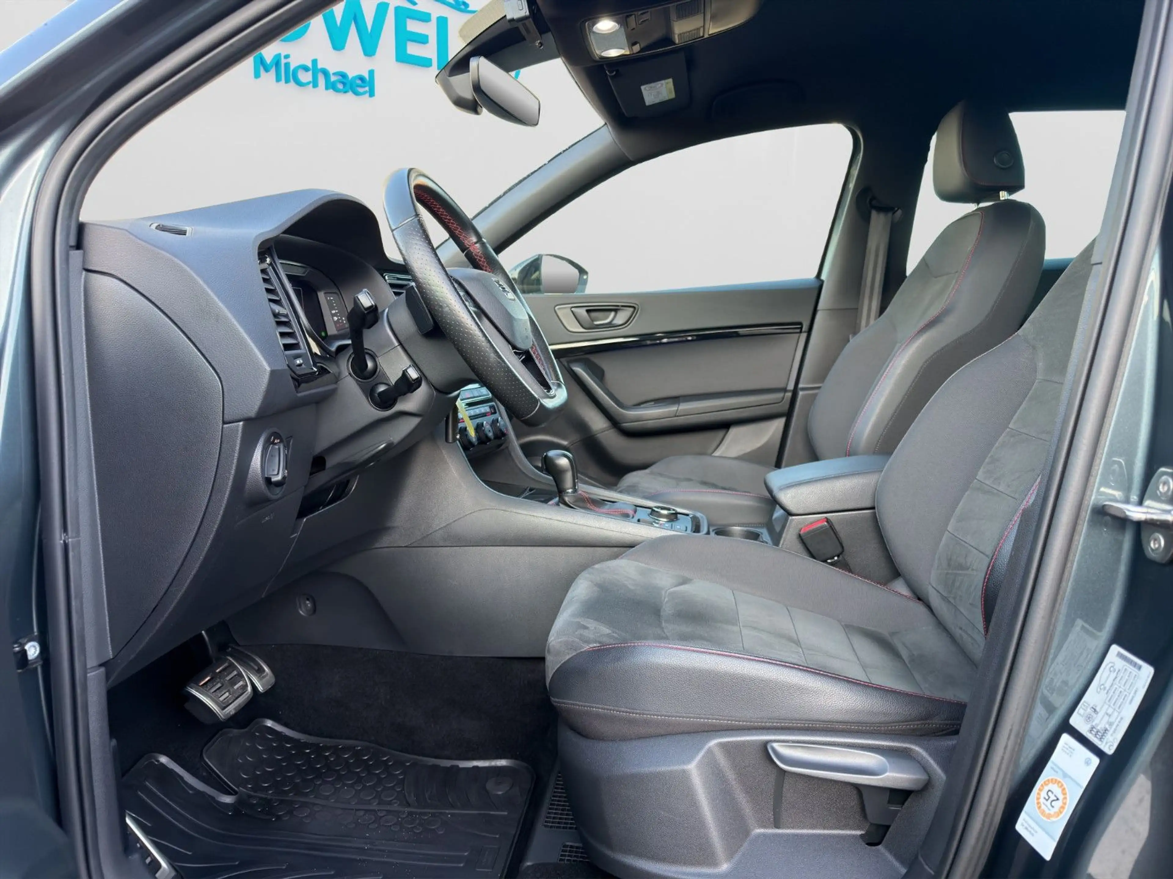 SEAT Ateca 2.0TDI DSG 4M FR-Line KAM ACC LED APP AHK — photo 12