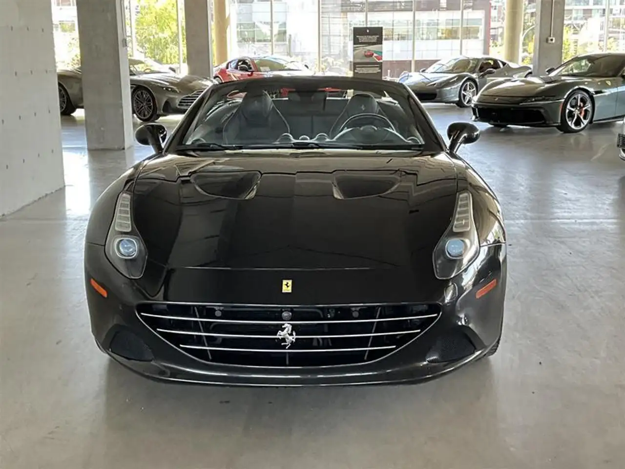 Ferrari California снимка Ferrari California