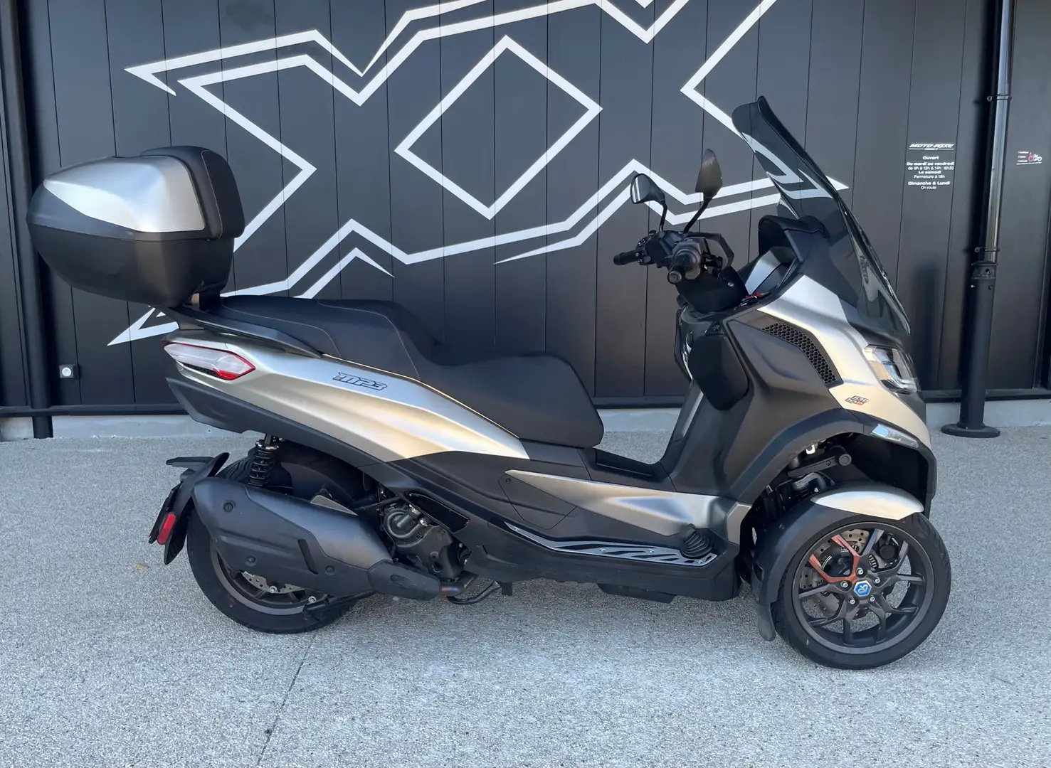 Piaggio MP3 530 - 1