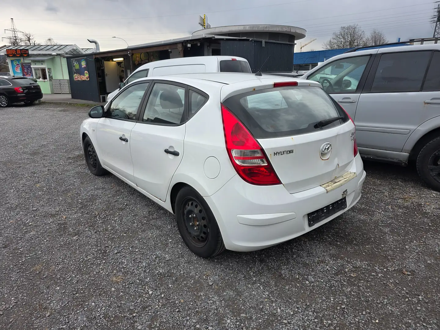 Hyundai i30 1.4.. deutsche Papier - 2