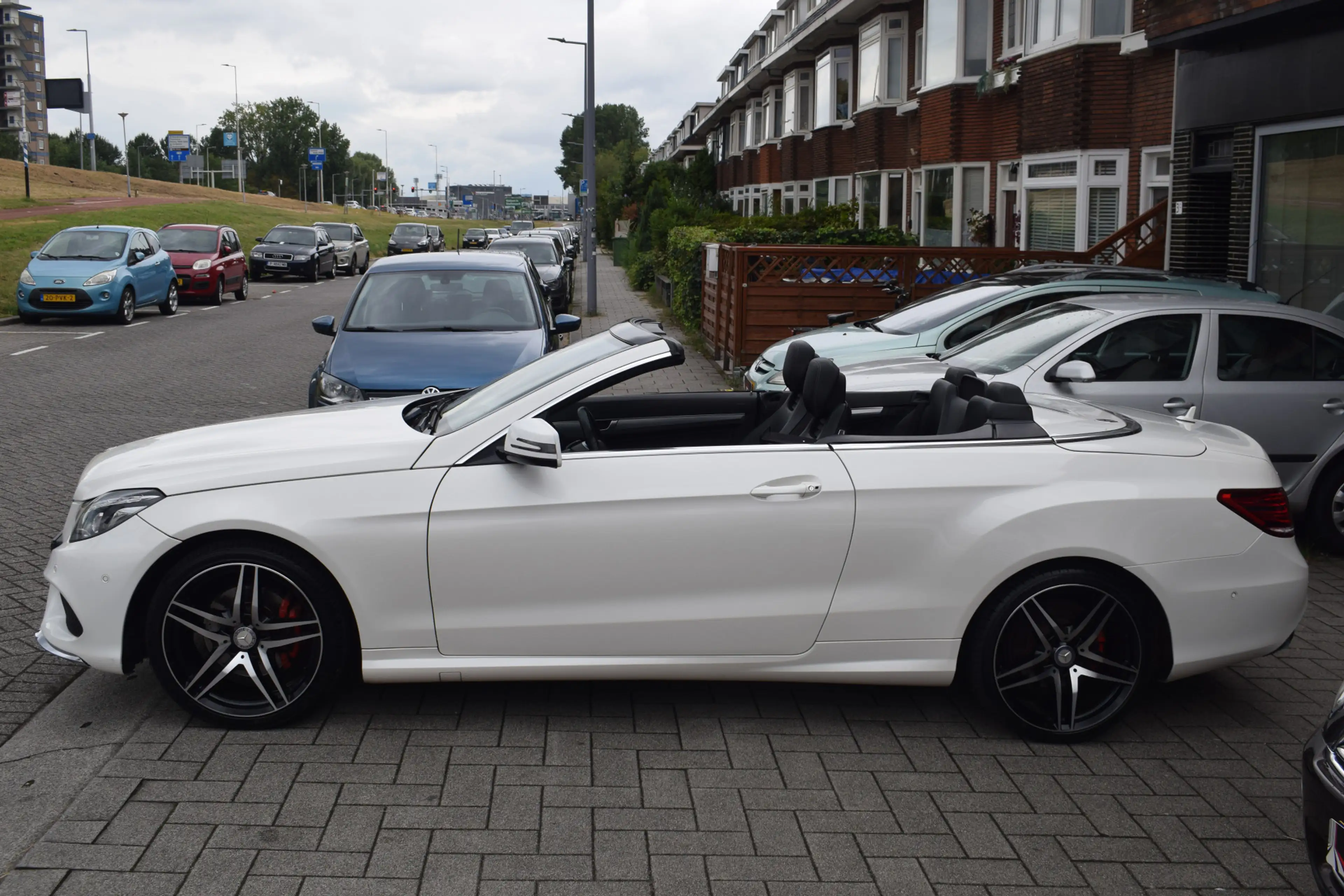 Mercedes-Benz E 250 Cabrio Prestige a.camera ortopedische stoelen — photo 5