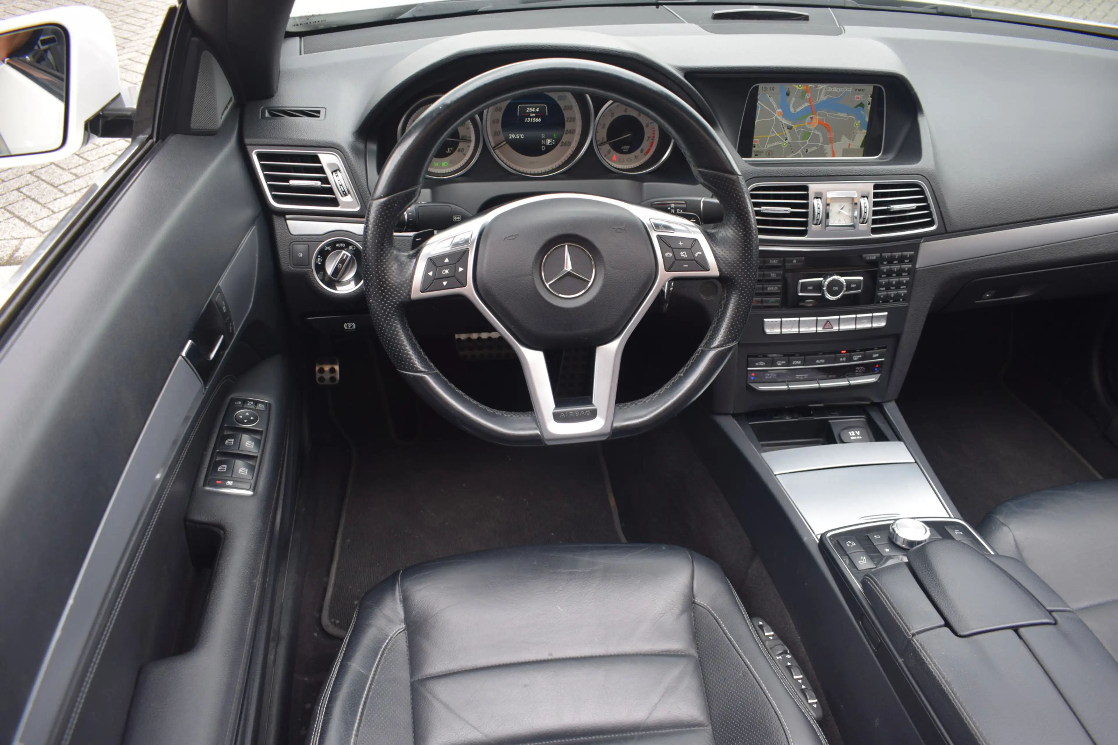 Mercedes-Benz E 250 Cabrio Prestige a.camera ortopedische stoelen — photo 15