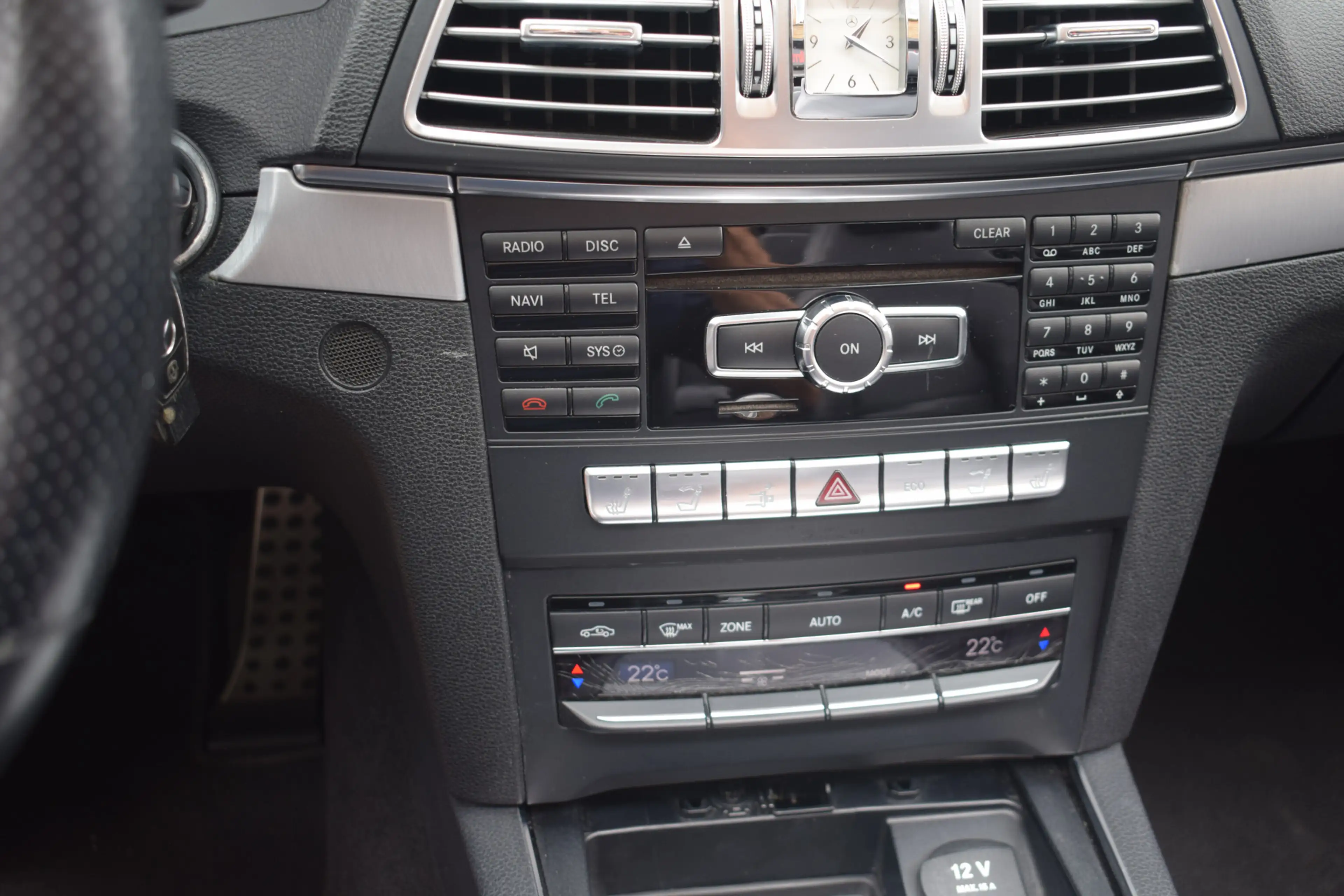 Mercedes-Benz E 250 Cabrio Prestige a.camera ortopedische stoelen — photo 24