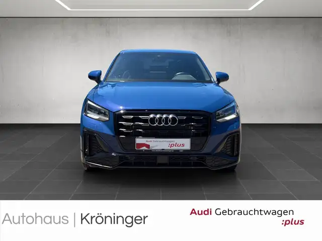 Audi Q2 view 5