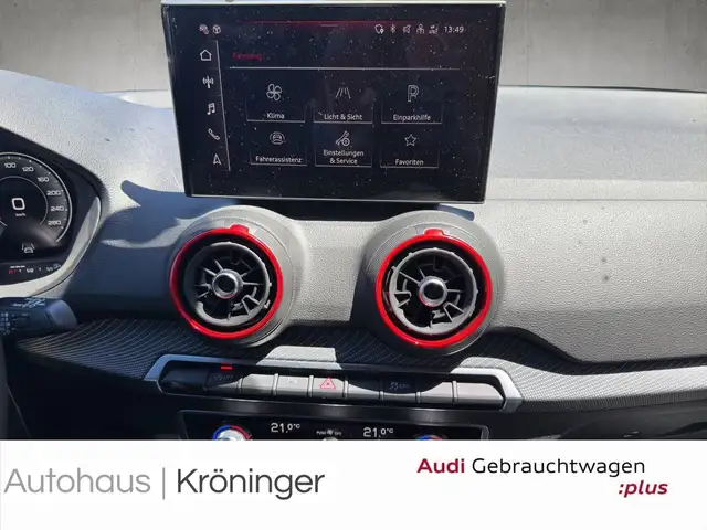 Audi Q2 view 15