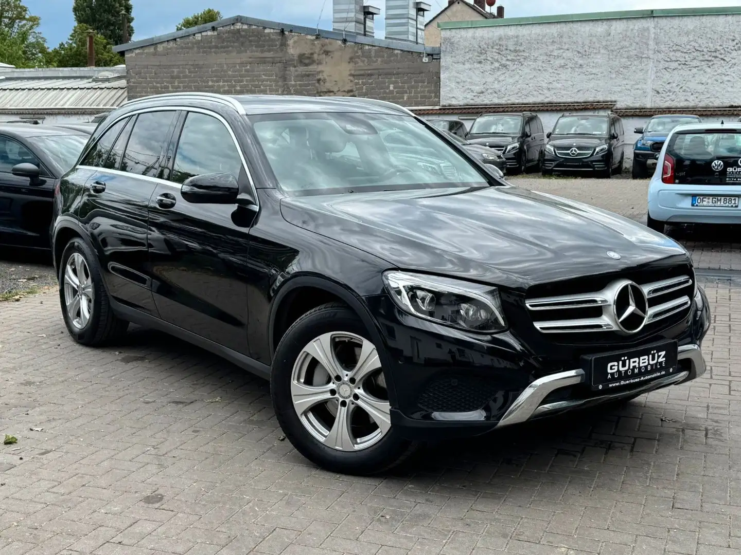 Mercedes-Benz GLC 220 d 4Matic OffRoad*Navi*ILS*AHK*2.HD Zwart - 1