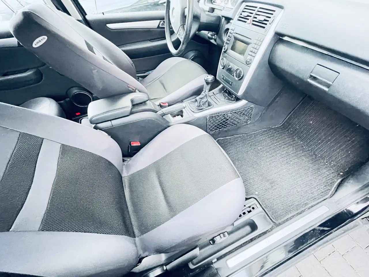 Mercedes-Benz B 150