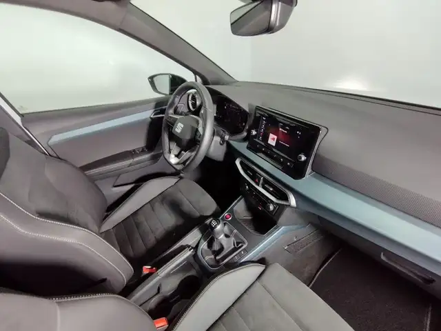 Seat Arona view 11