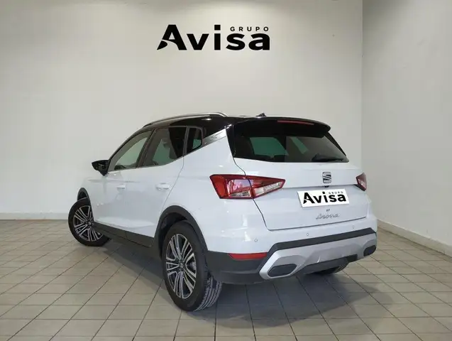 Seat Arona view 2