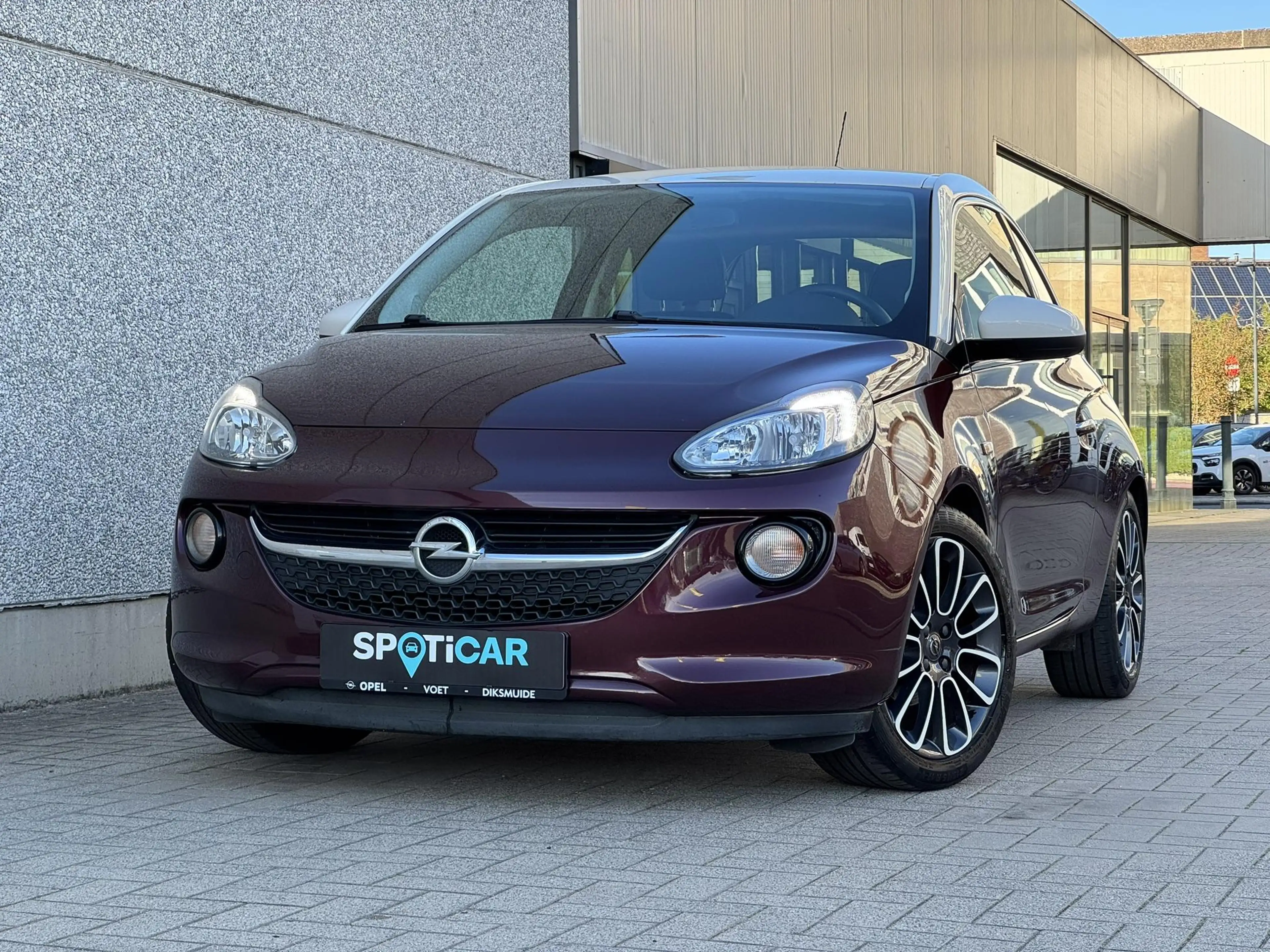 Opel Adam 1.2B 70PK GLAM AIRCO/PARKEERSENSOREN