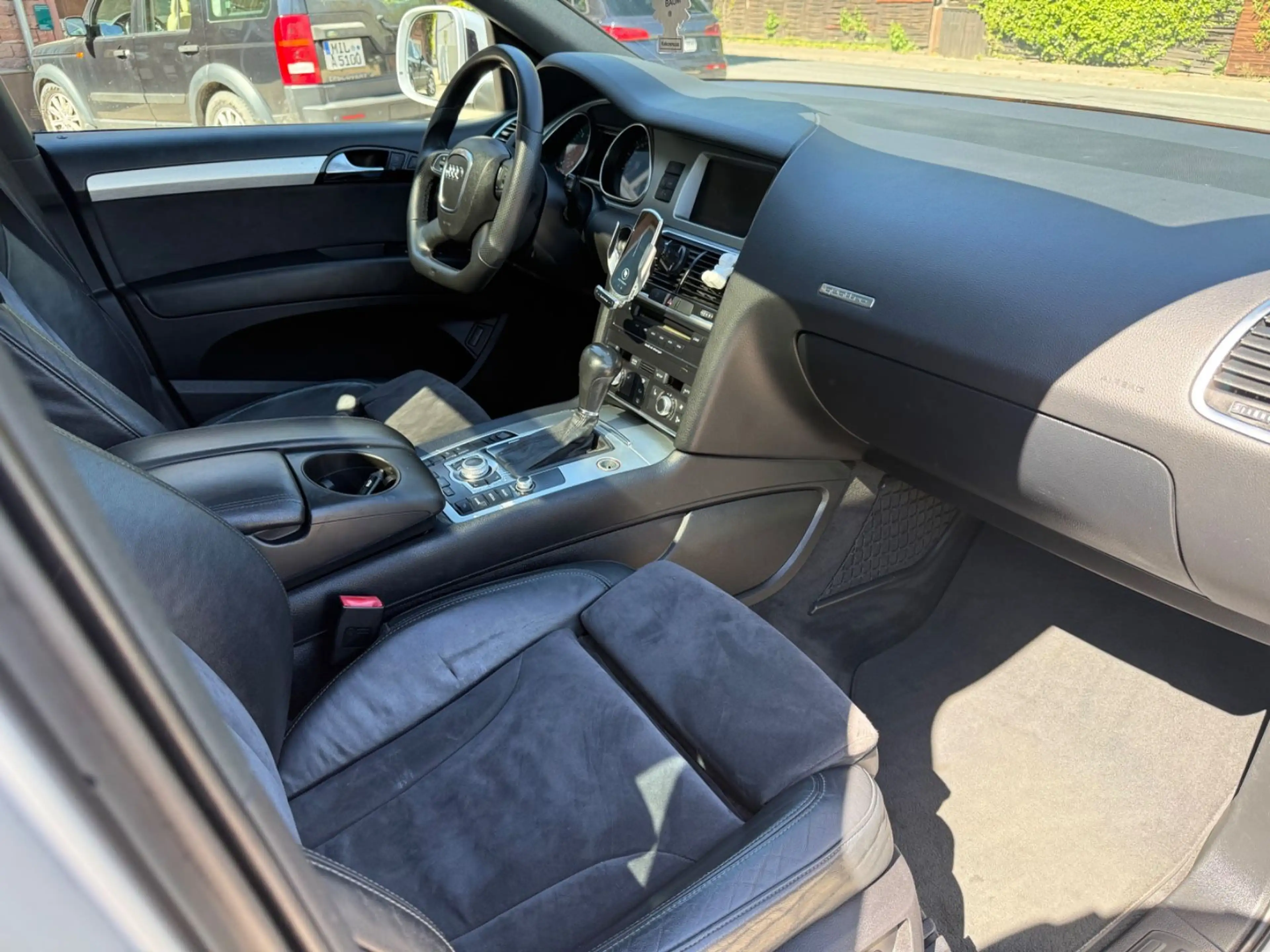 Audi Q7 3.0 TDI Quattro S-Line /Navi/AHK3.5T/Leder — photo 14
