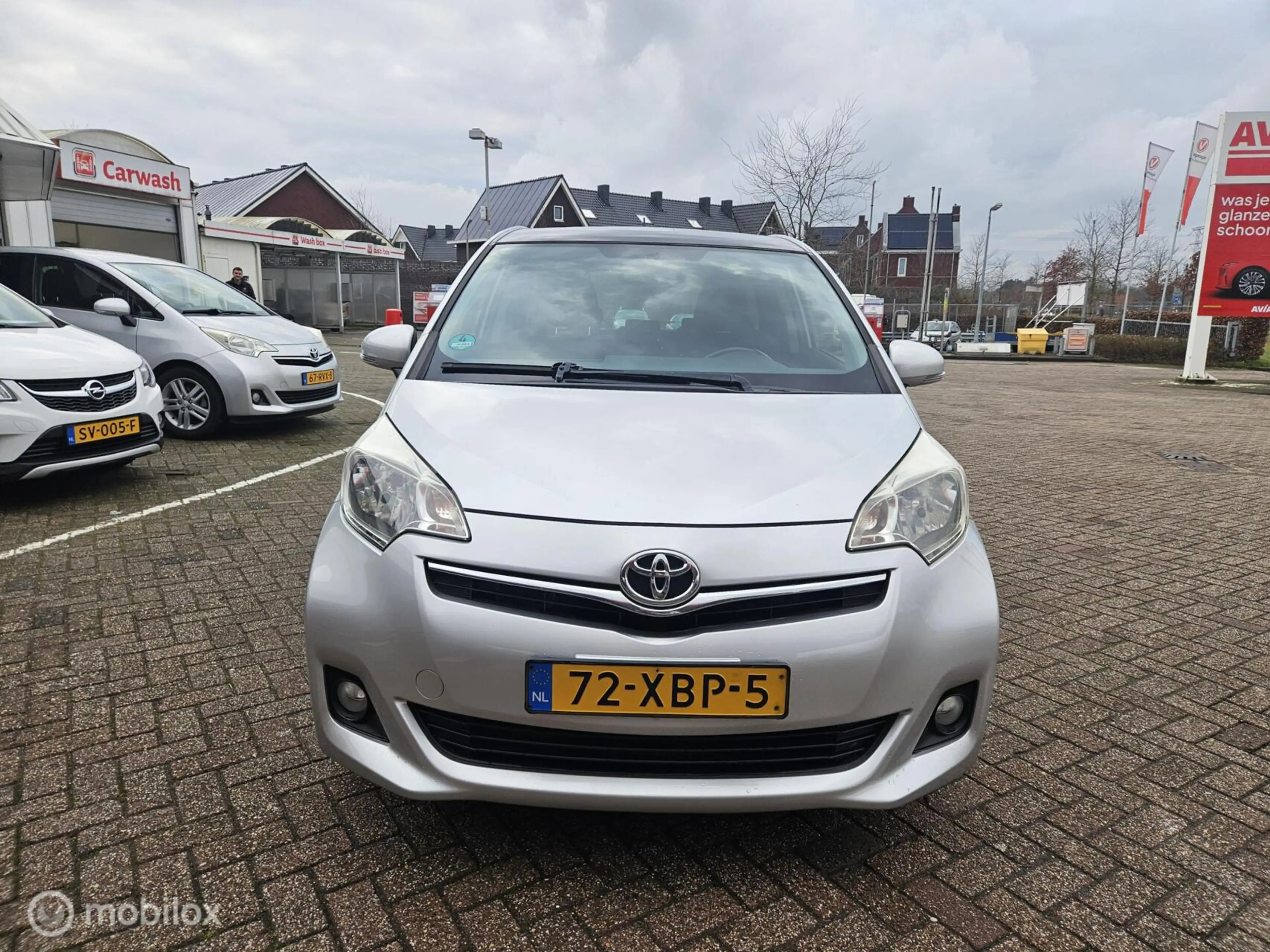 Toyota Verso-S 1.3 VVT-i Aspiration — photo 3