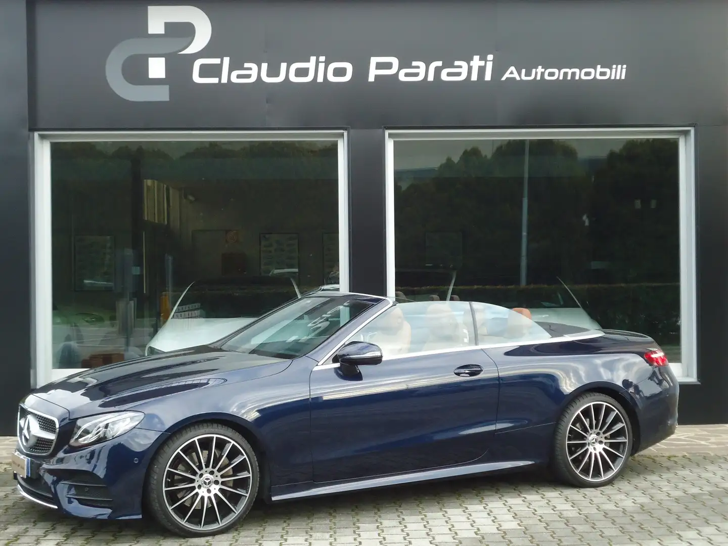 Mercedes-Benz E 220 D AUTOMATIC PREMIUM PLUS CABRIO Blu/Azzurro - 2