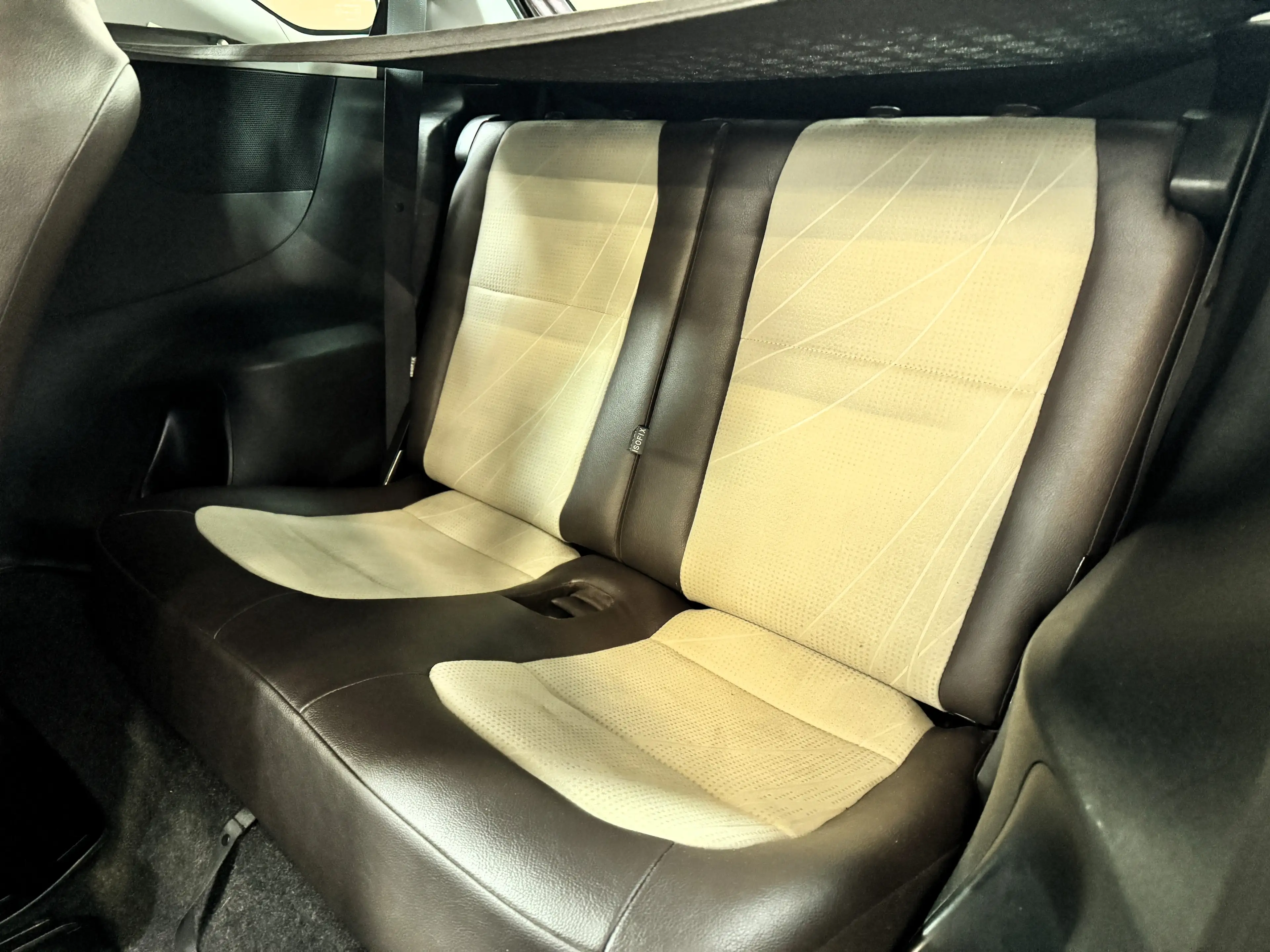 Toyota iQ iQ ² 1,33 dVVT-i Automatik Kamera/SHZ/Klima — photo 12
