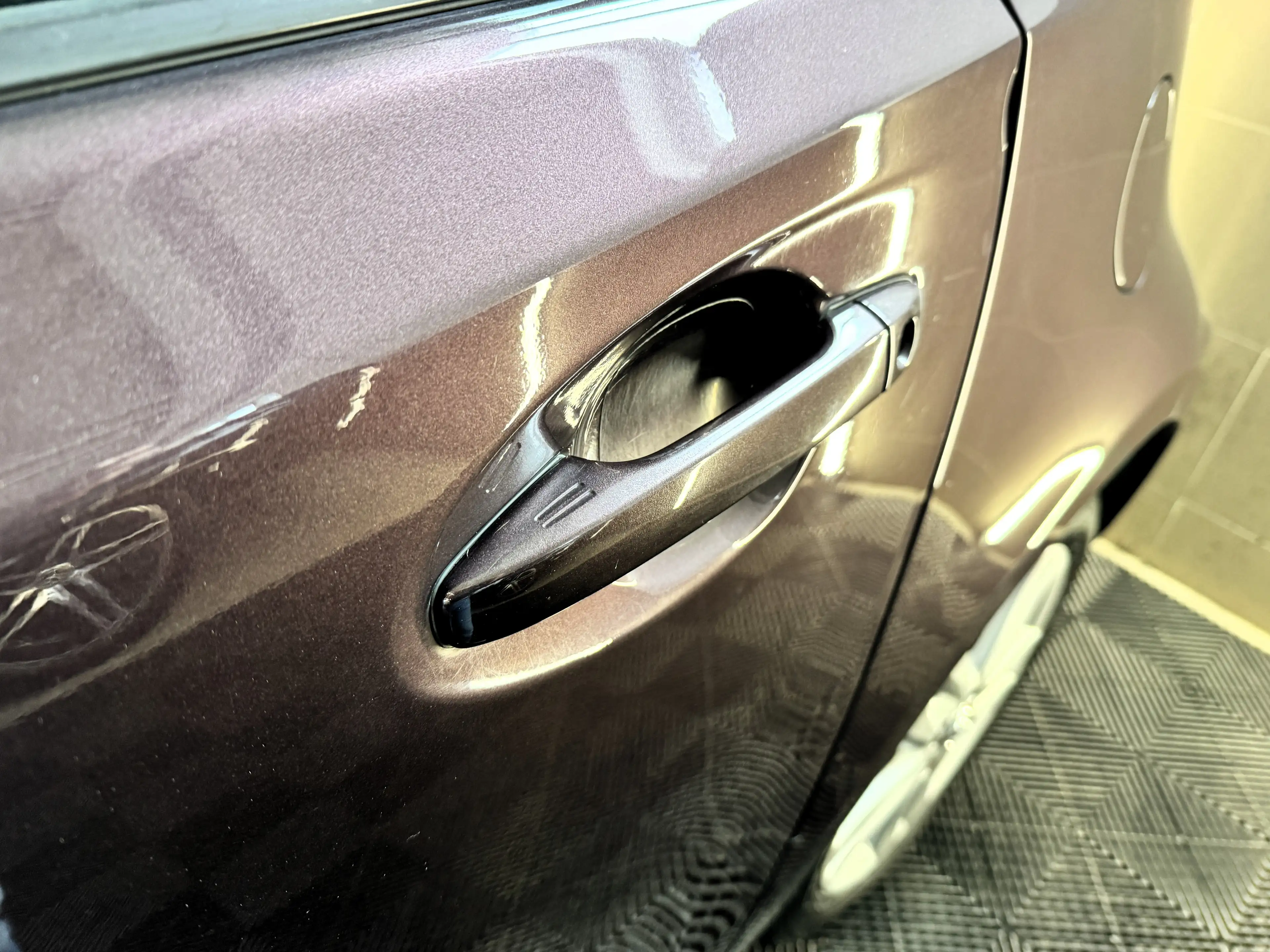 Toyota iQ iQ ² 1,33 dVVT-i Automatik Kamera/SHZ/Klima — photo 6