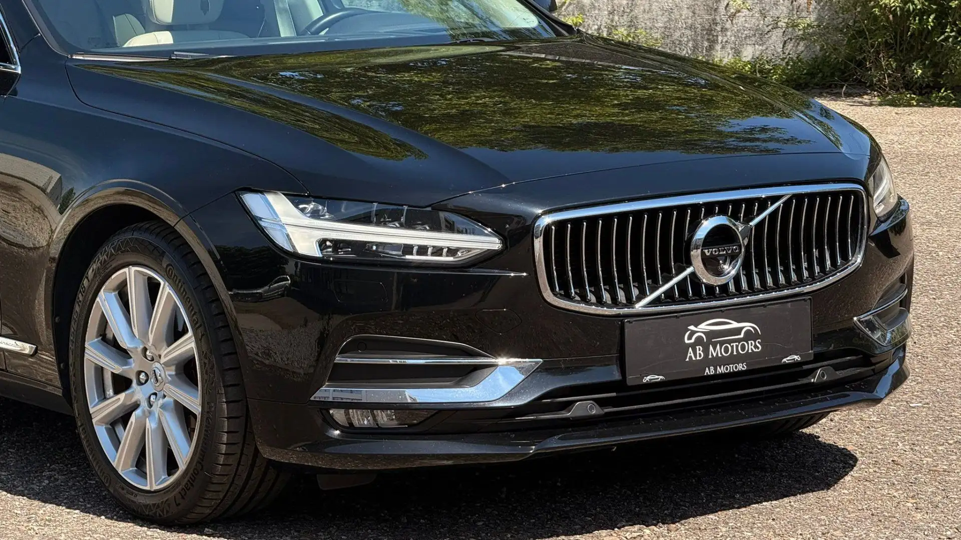 Volvo S90 S 90 D5 AWD DPF Inscription Schwarz - 2