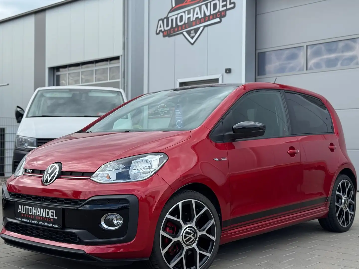 Volkswagen up! 1.0 TSI GTI*KAMERA*TEMP*SHZ*1-HAND*PDC* Rood - 1