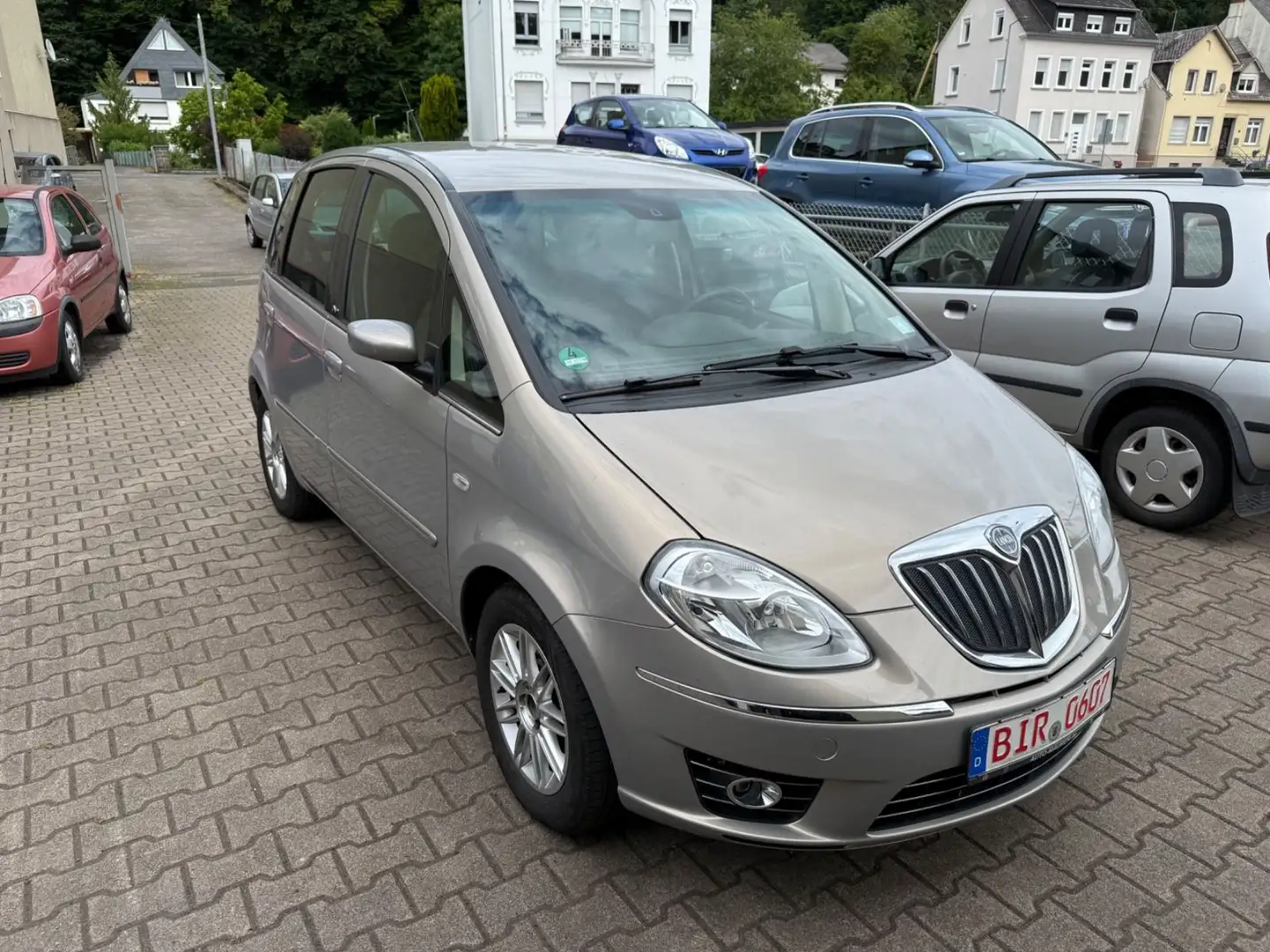 Lancia MUSA Musa 1.4 16V, Tüv neu 06/2027, 66000 km, 6-Gang! Срібний - 1