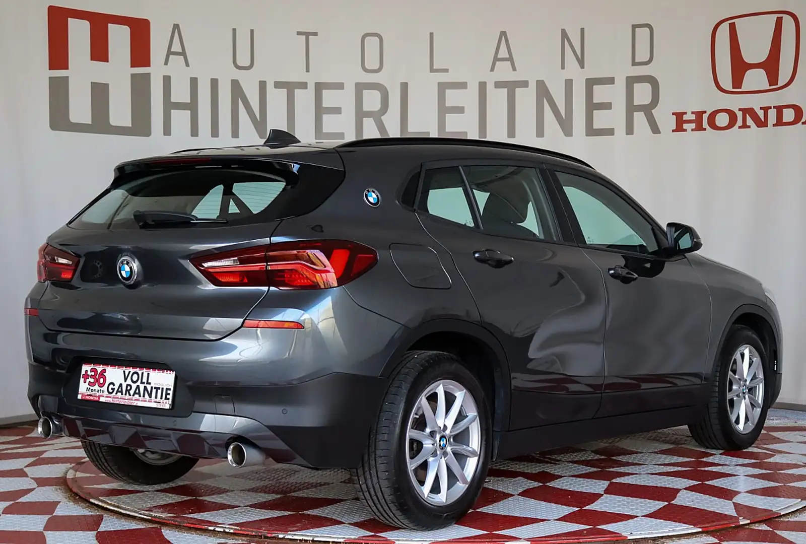 BMW X2 xDrive20d M Sport Aut. LED NAVI SHADOW LINE Grijs - 2