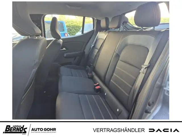 Dacia Sandero view 7