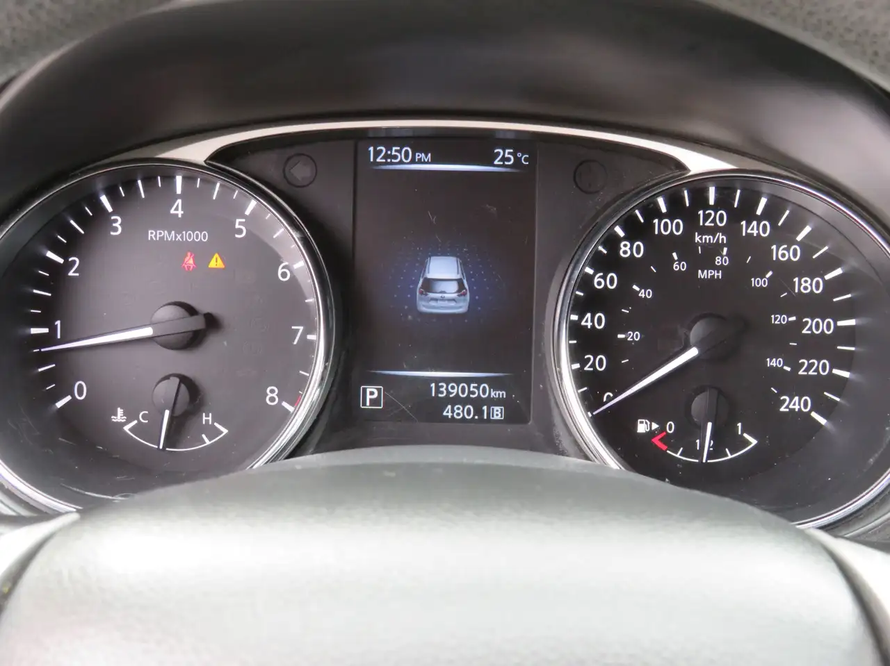 Nissan Rogue снимка Nissan Rogue