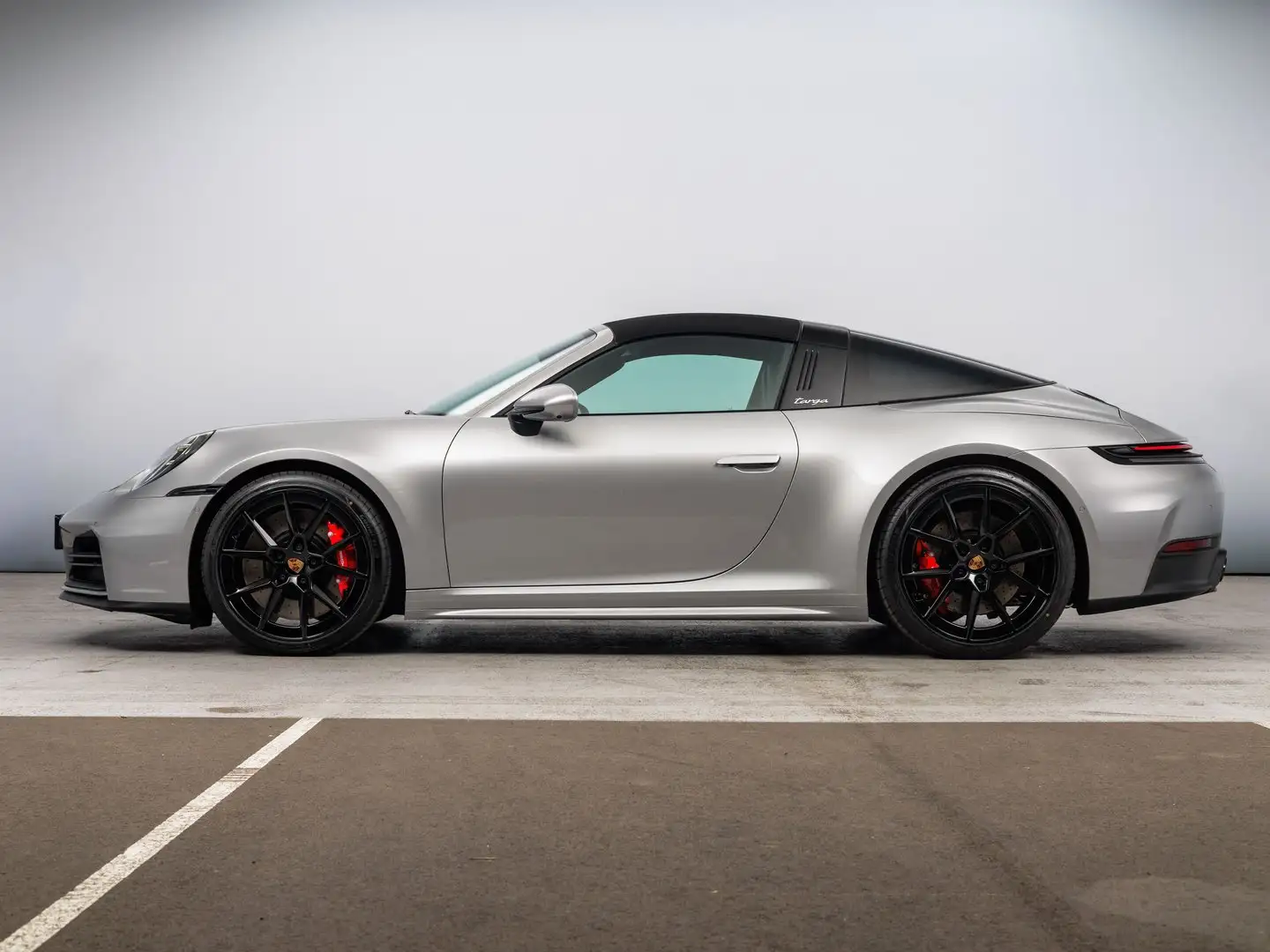 Porsche 911 Targa 4S Grau - 2