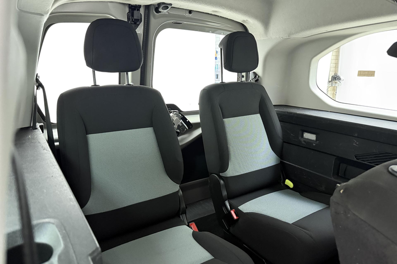Citroen Berlingo XL 1.2 PureTech Live 7p. UNIEK! 7 Zitplaatsen | Na — photo 10