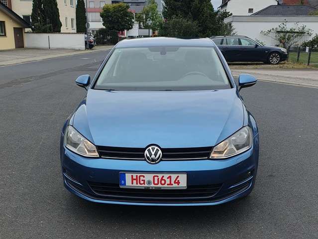 Imagine Volkswagen Golf Comfortline BMT