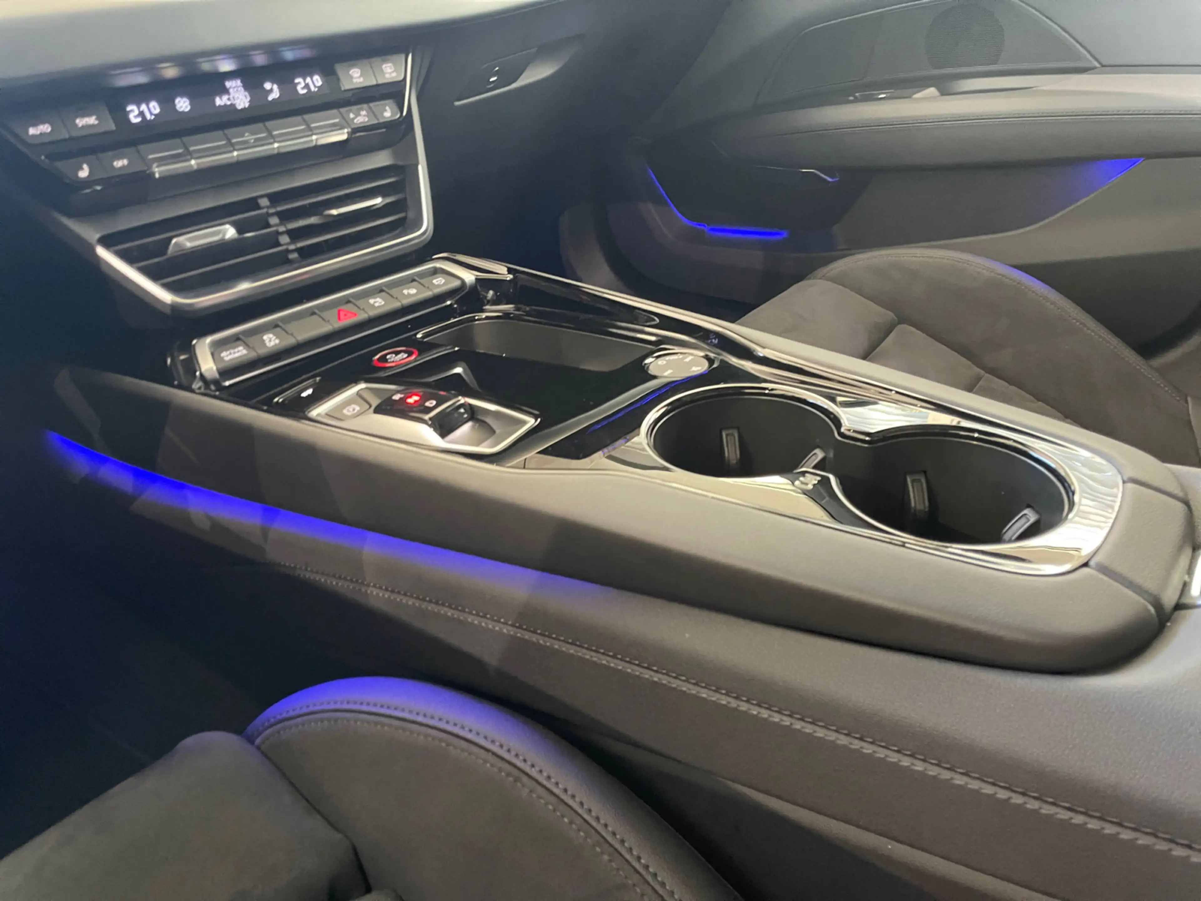 Audi e-tron GT e-tron GT RS quattro Matrix HUD 360° Privacy Mem — photo 8