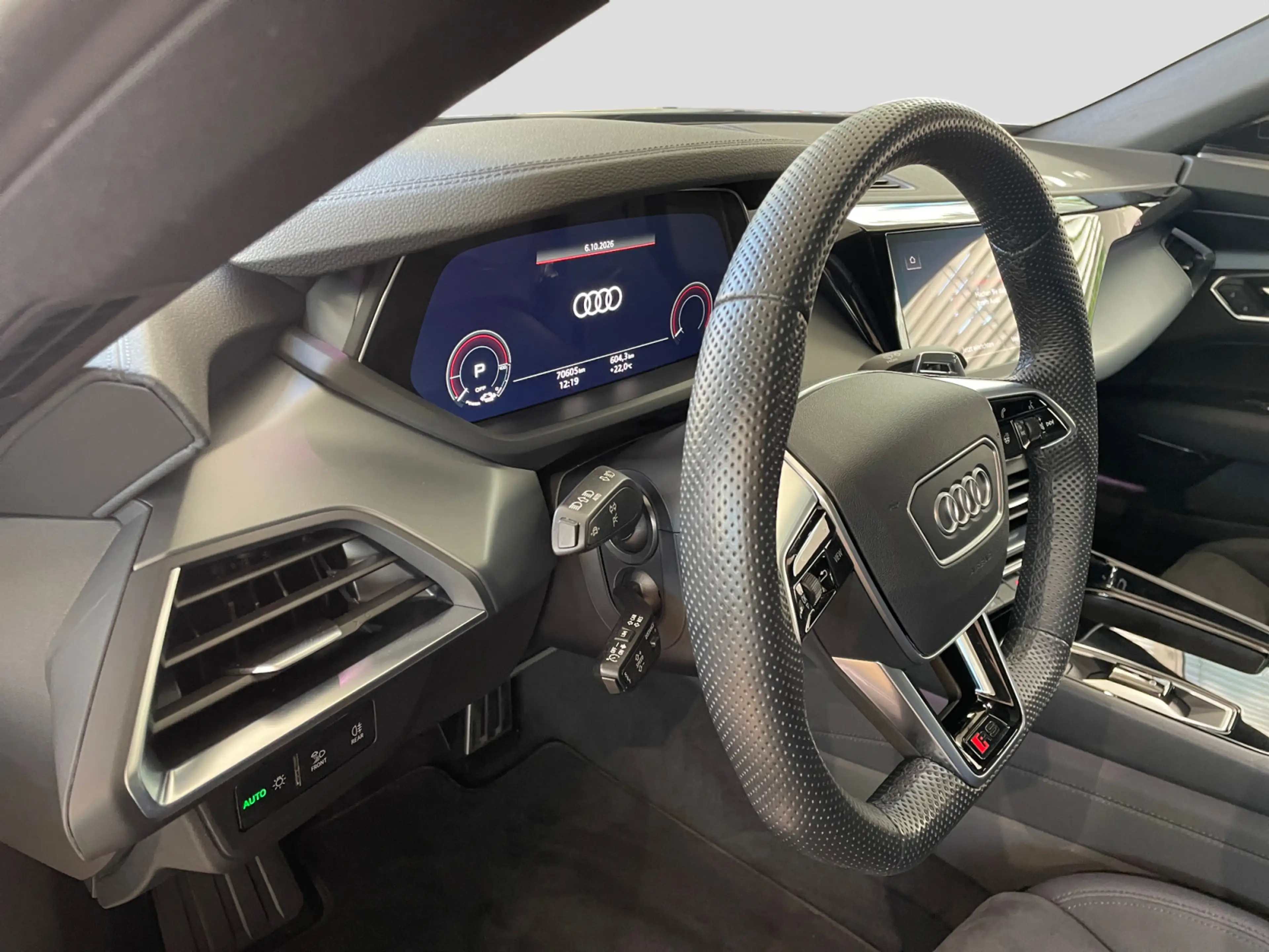 Audi e-tron GT e-tron GT RS quattro Matrix HUD 360° Privacy Mem — photo 13