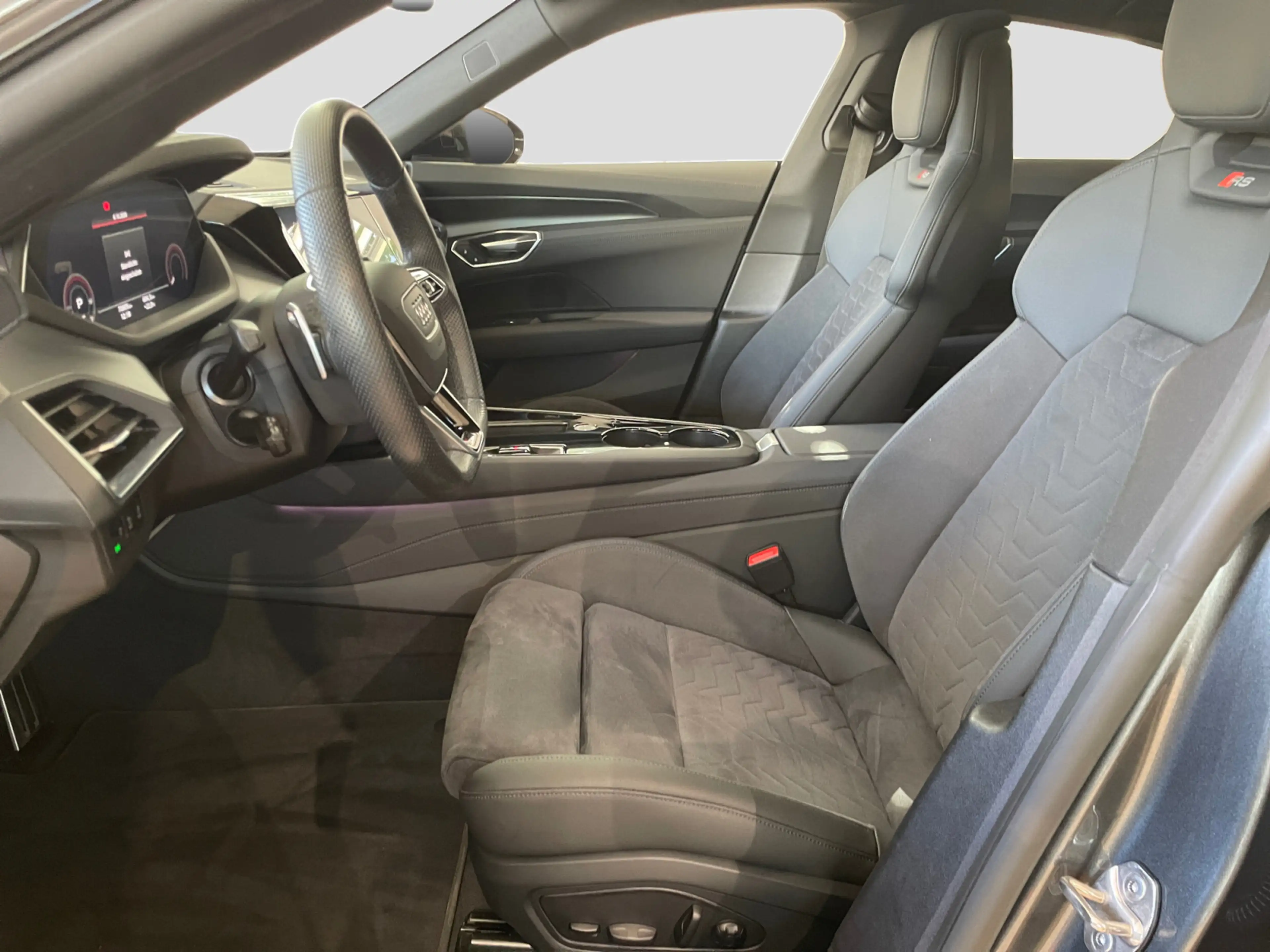 Audi e-tron GT e-tron GT RS quattro Matrix HUD 360° Privacy Mem — photo 10
