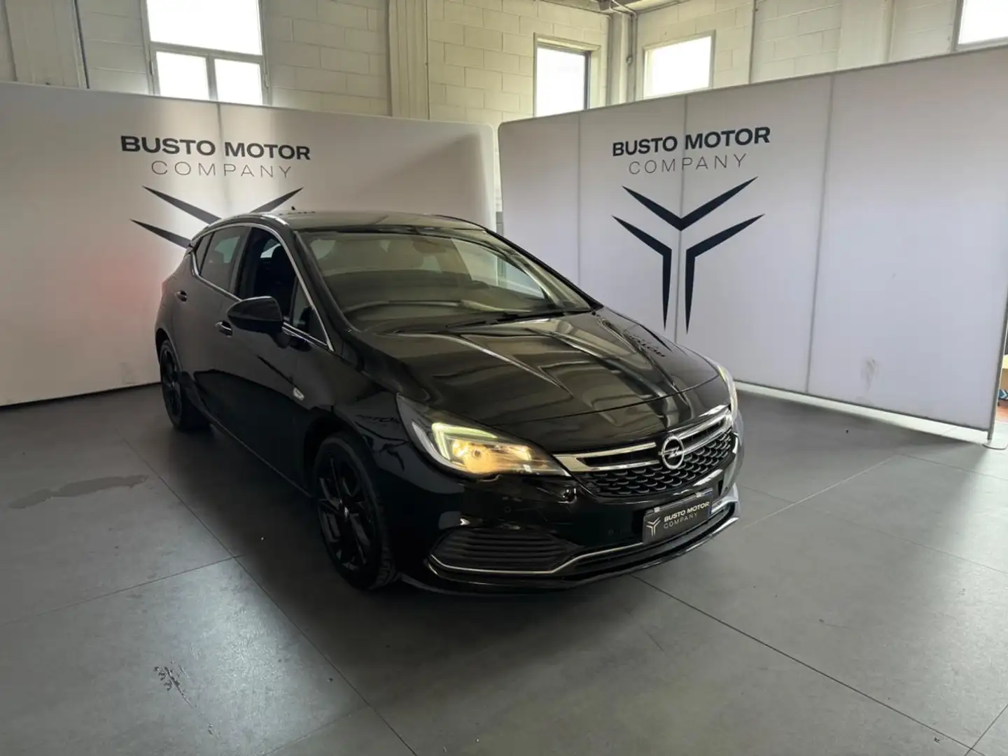 Opel Astra 1.4 Turbo 125 CV Start&Stop 5p. OPC Line Nero - 1
