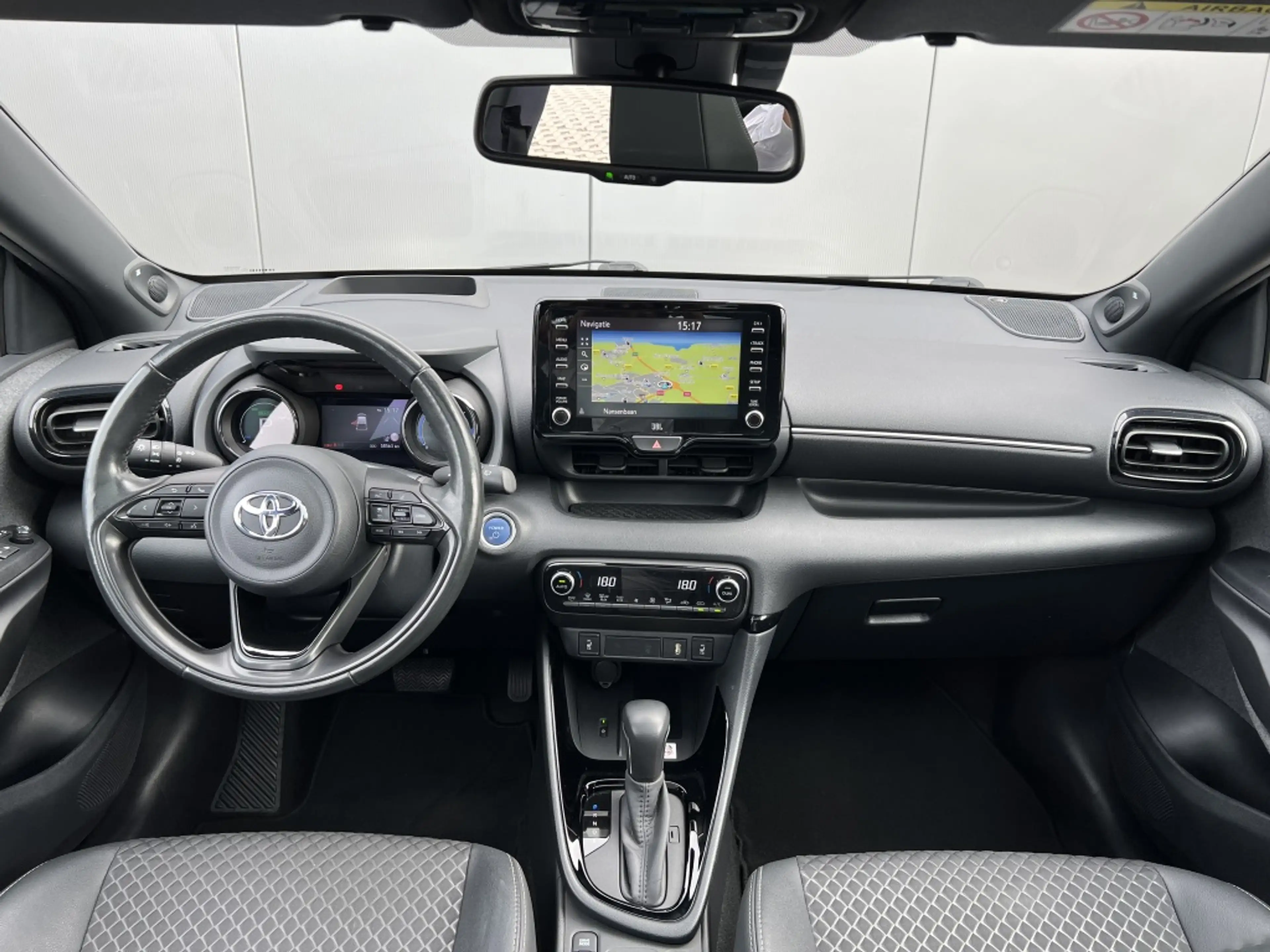 Toyota Yaris 1.5 Hyb. Executive | NL auto | Dealerondehouden | — photo 3